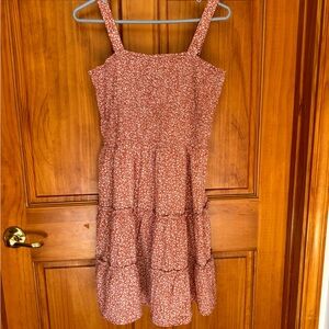 New In, Size Large, Rust & White